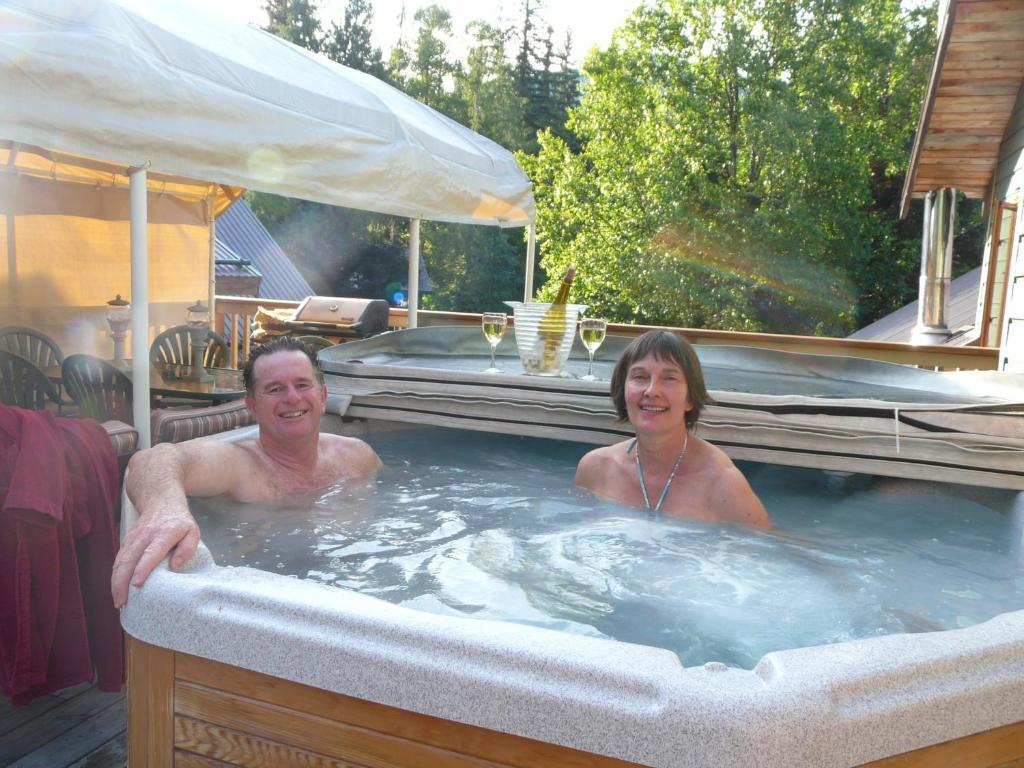 Golden Dreams B&B Whistler Eksteriør billede
