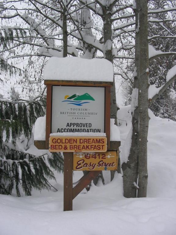 Golden Dreams B&B Whistler Eksteriør billede