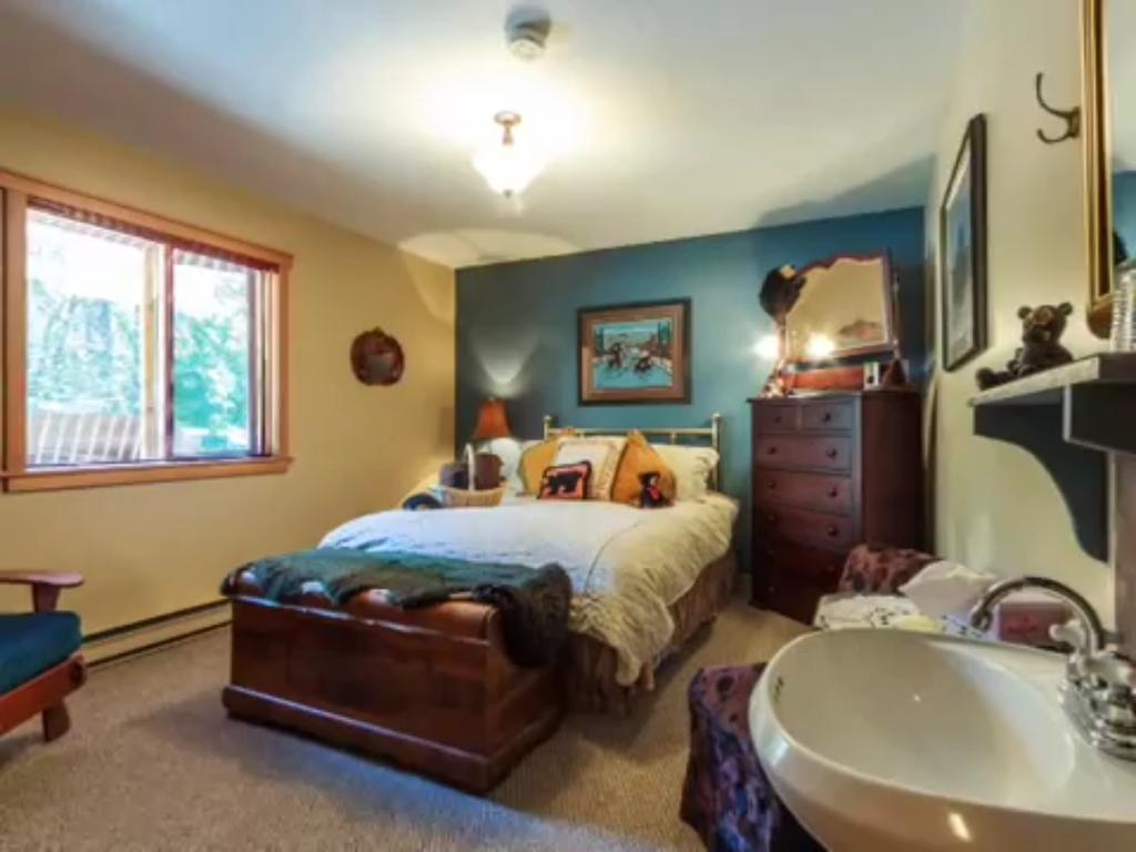 Golden Dreams B&B Whistler Eksteriør billede