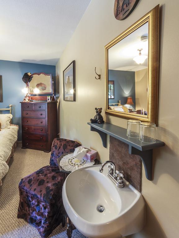 Golden Dreams B&B Whistler Værelse billede